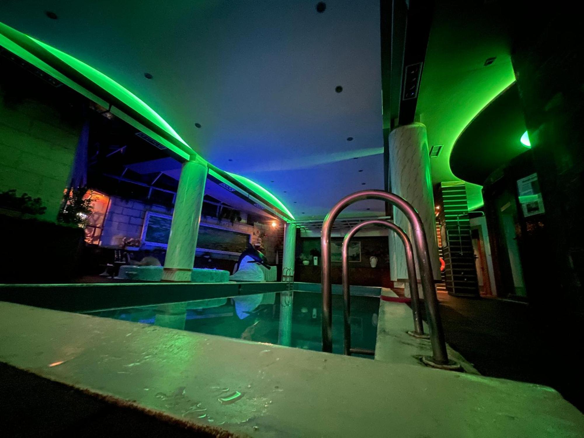 Hotel Rosa Blu Tirana Bagian luar foto