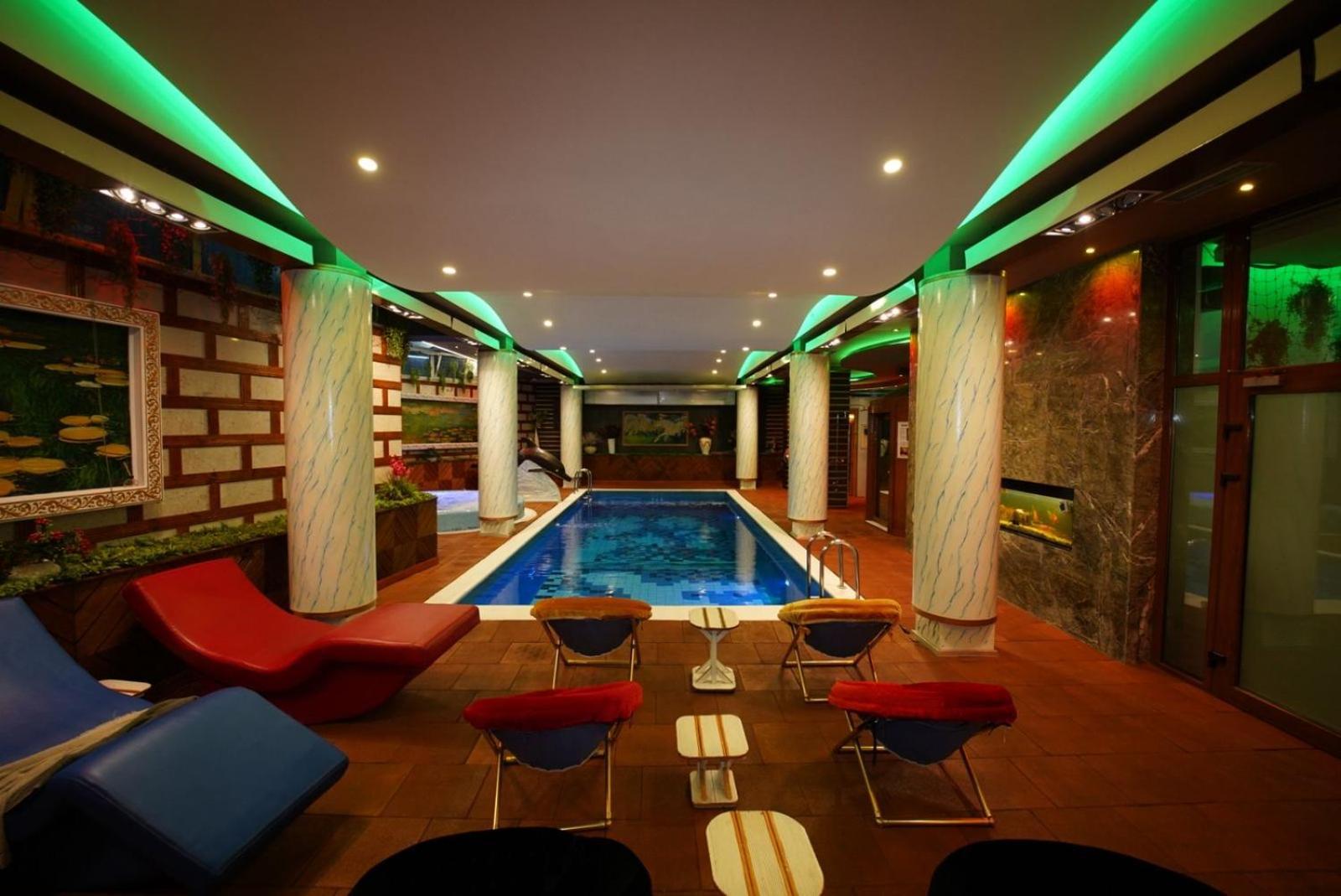 Hotel Rosa Blu Tirana Bagian luar foto